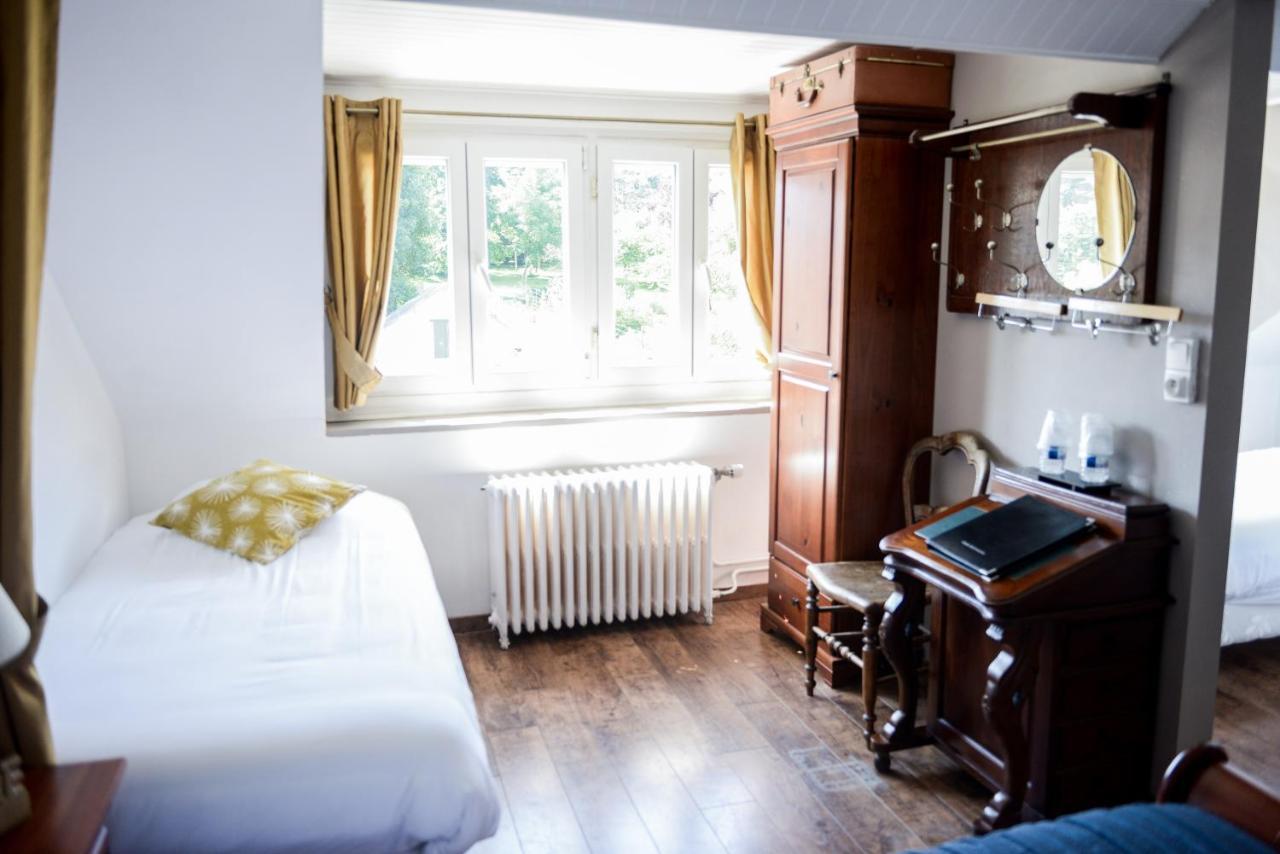 Logis Le Saint Hubert Hotell Haybes Exteriör bild